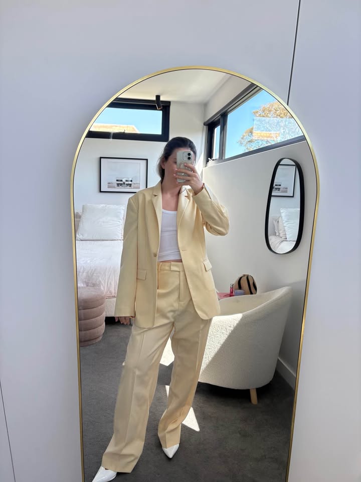 Assembly Wool Suit - size 8/10