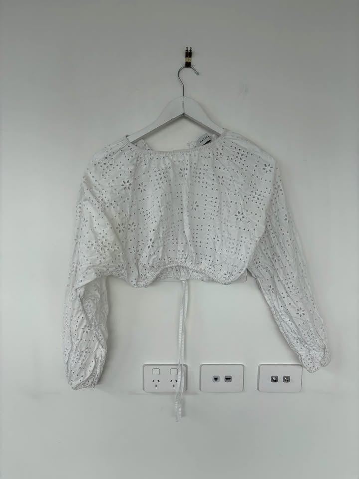 Matteau Top - size 8
