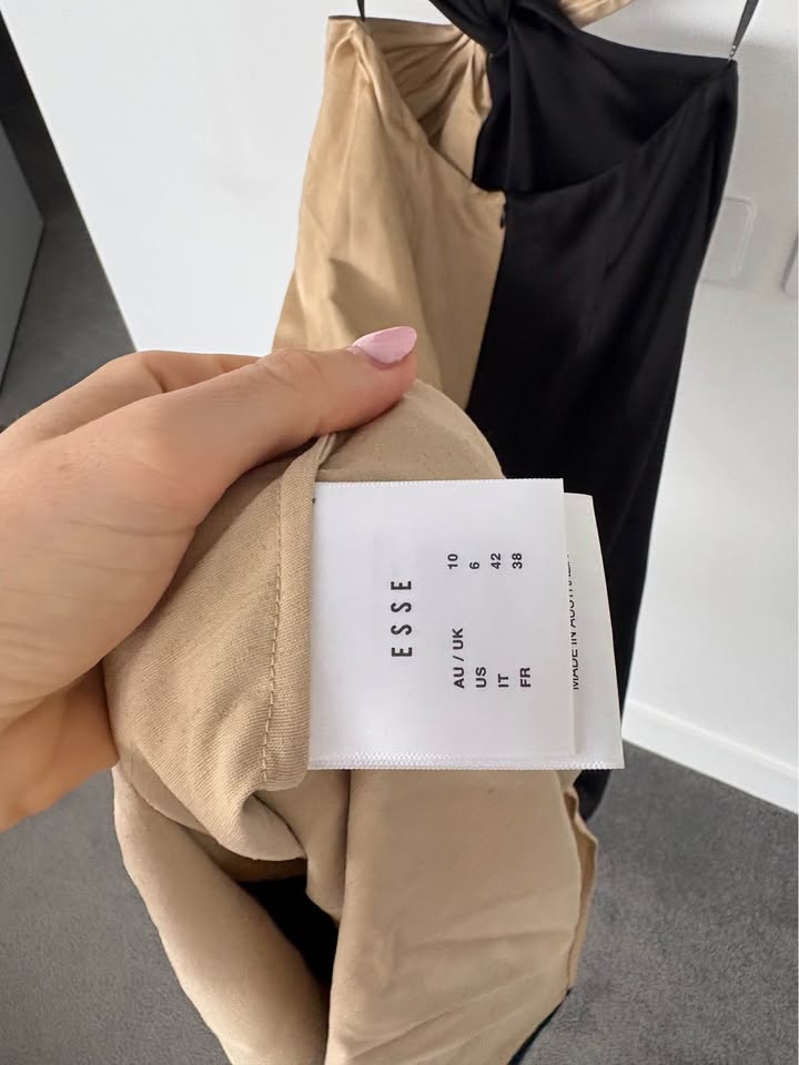 Esse Maxi Dress - size 10