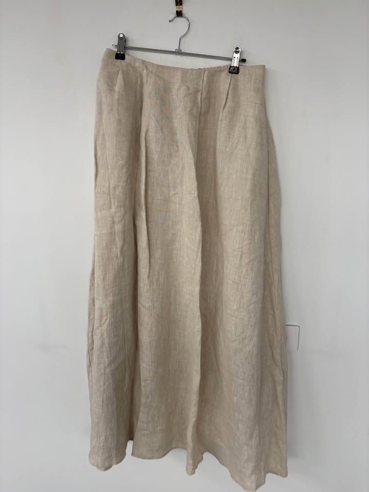 Dissh Linen Set - size 10