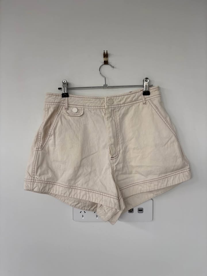 Sarah Jane Clarke Shorts - size 10