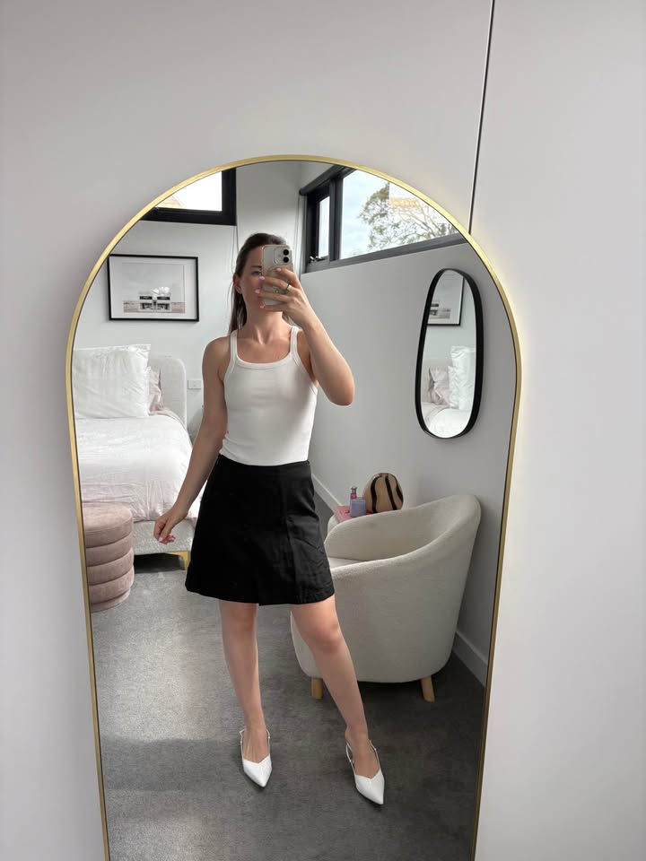 Cos skirt - size 36 (8)