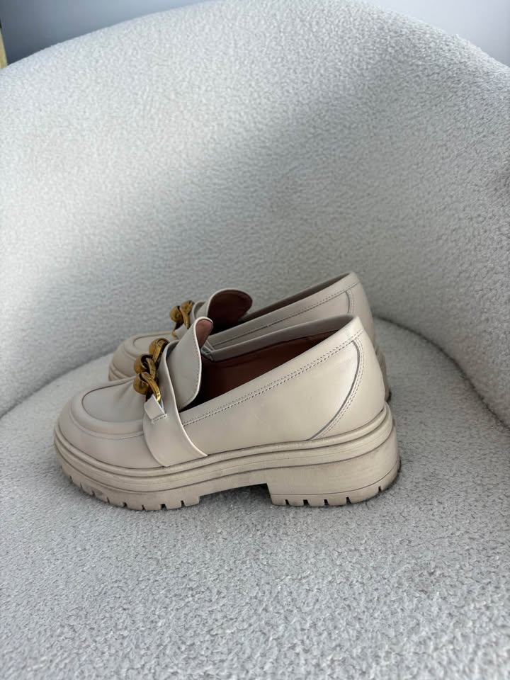 Bianca Bucheri Loafer - size 37