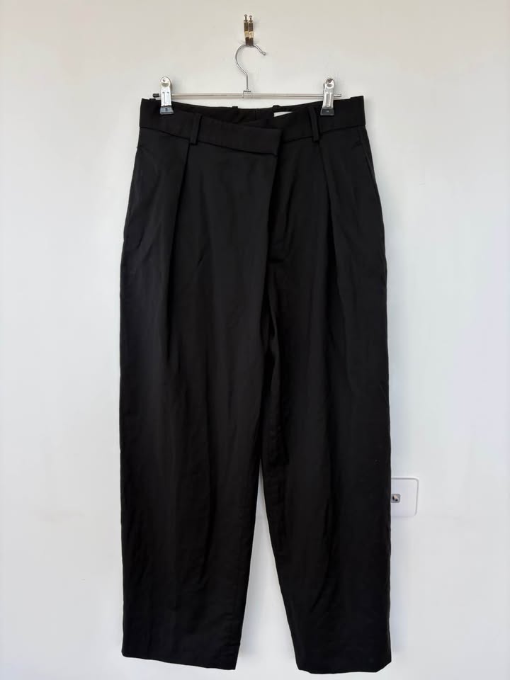 Cos wool pants - size 34 (6)