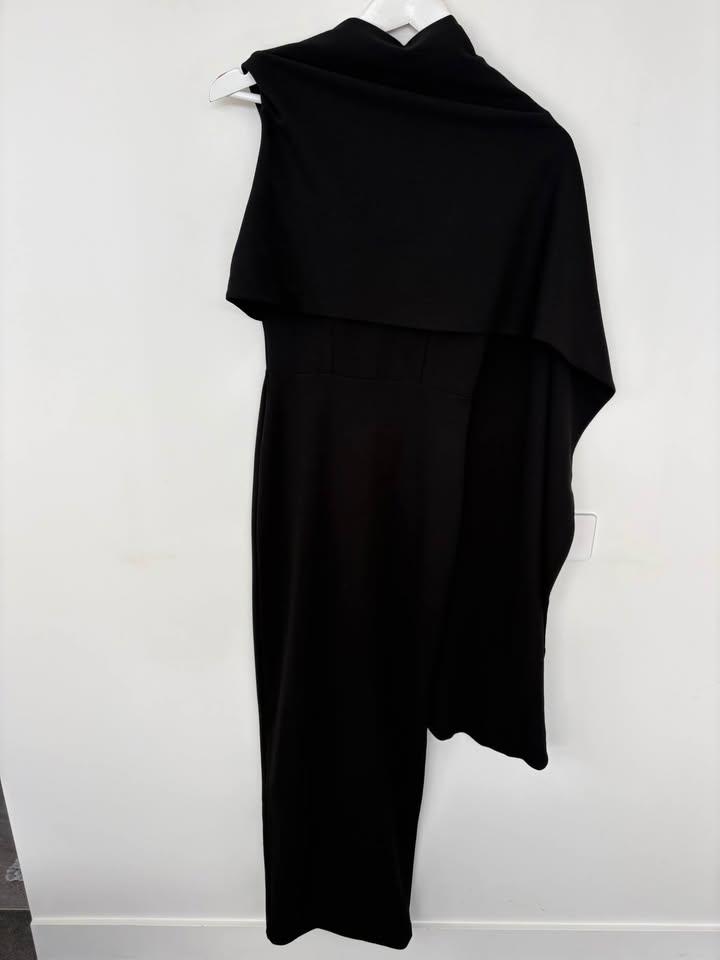 Effie Kats Gown - size XS BNWT