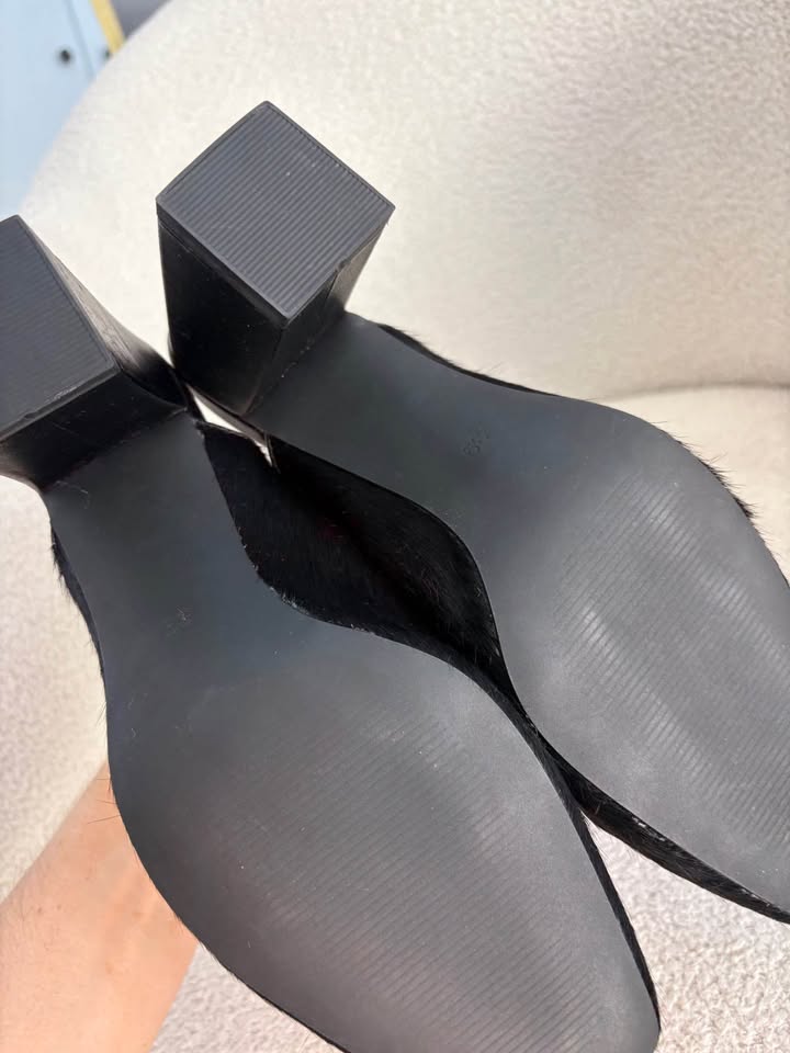 Wittner Heels - size 39