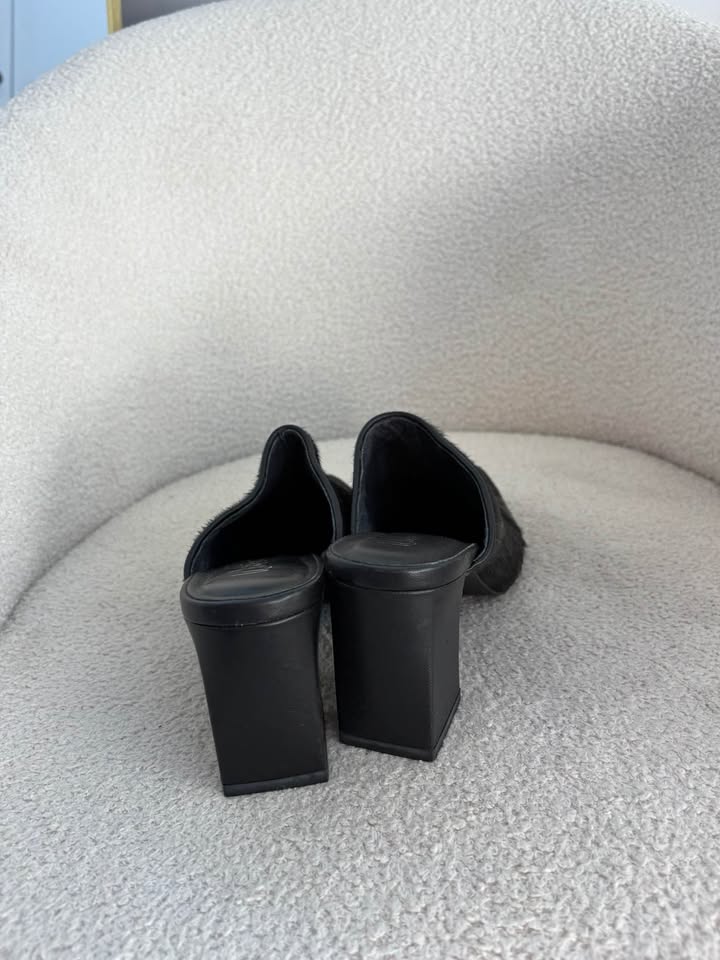 Wittner Heels - size 39