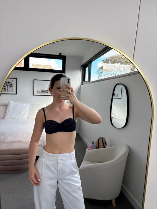 MESHKI Top - size XS BNWT