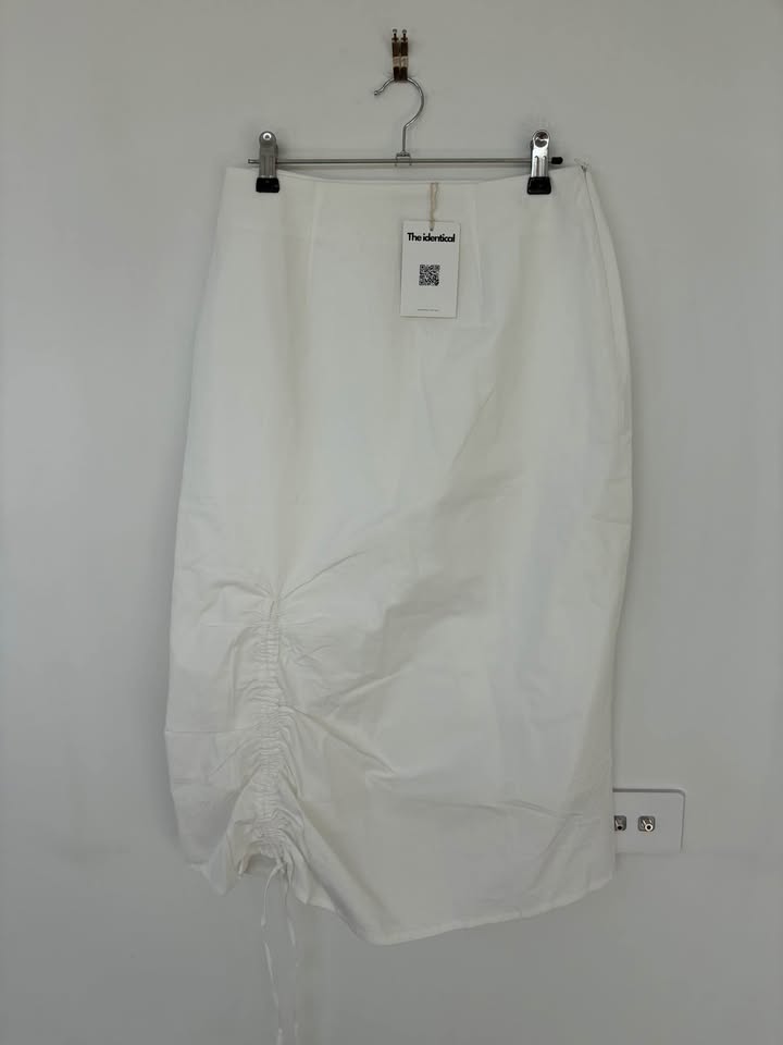 The Identical Set - size XS BNWT
