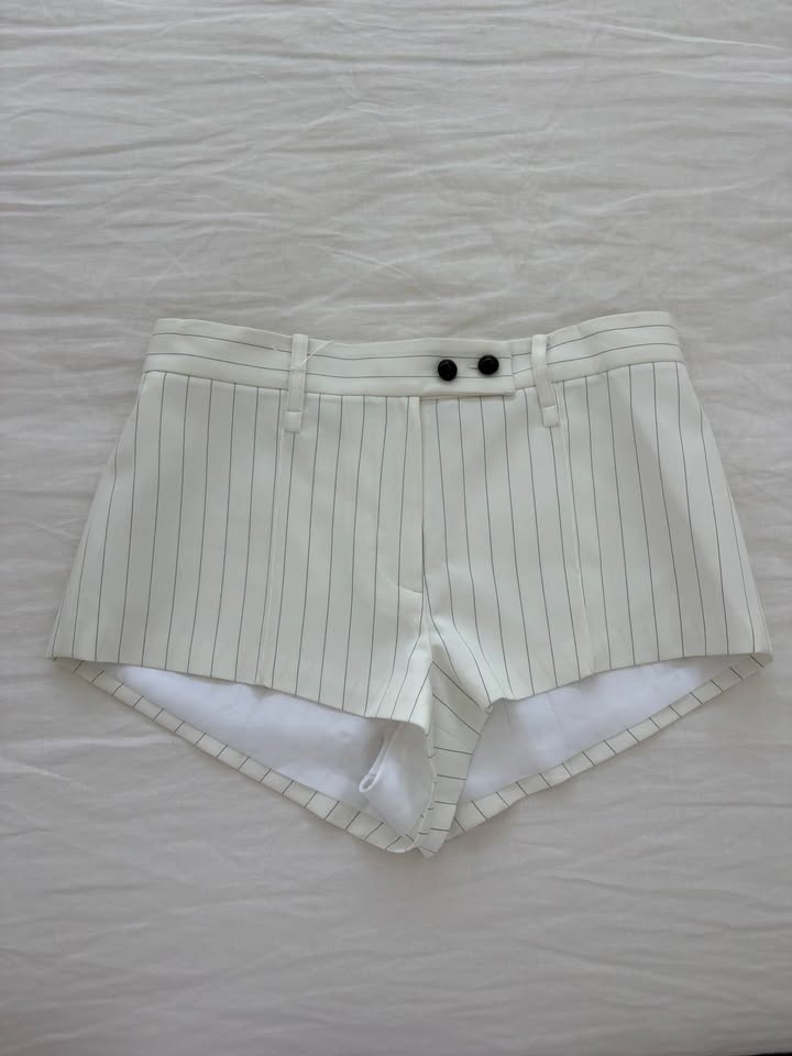 Bristowe Shorts - size 6