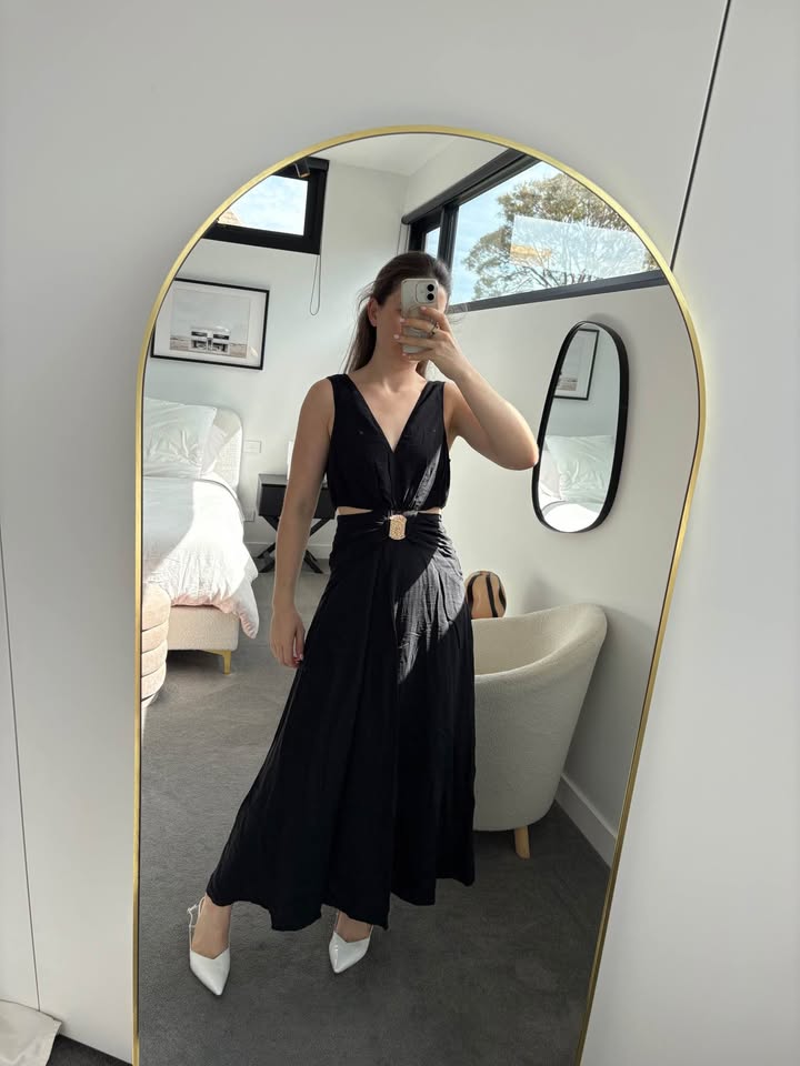 Sheike Maxi Dress - size 6