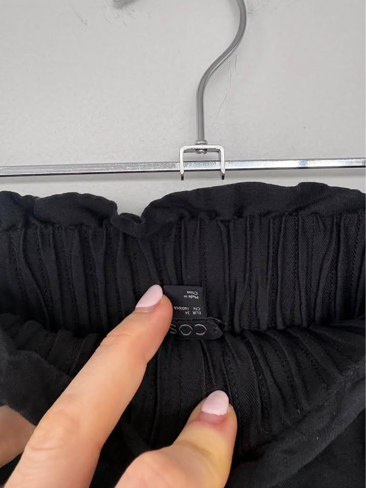 Cos Wool Skirt - size 34 (6)