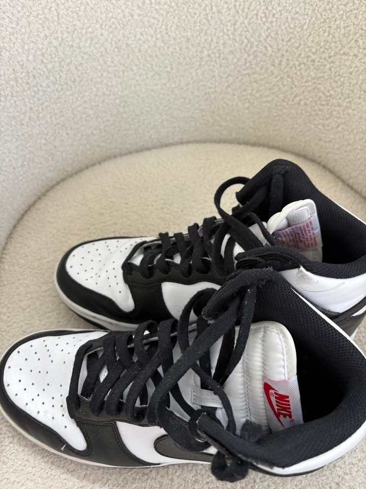 Nike Runners - size 40.5