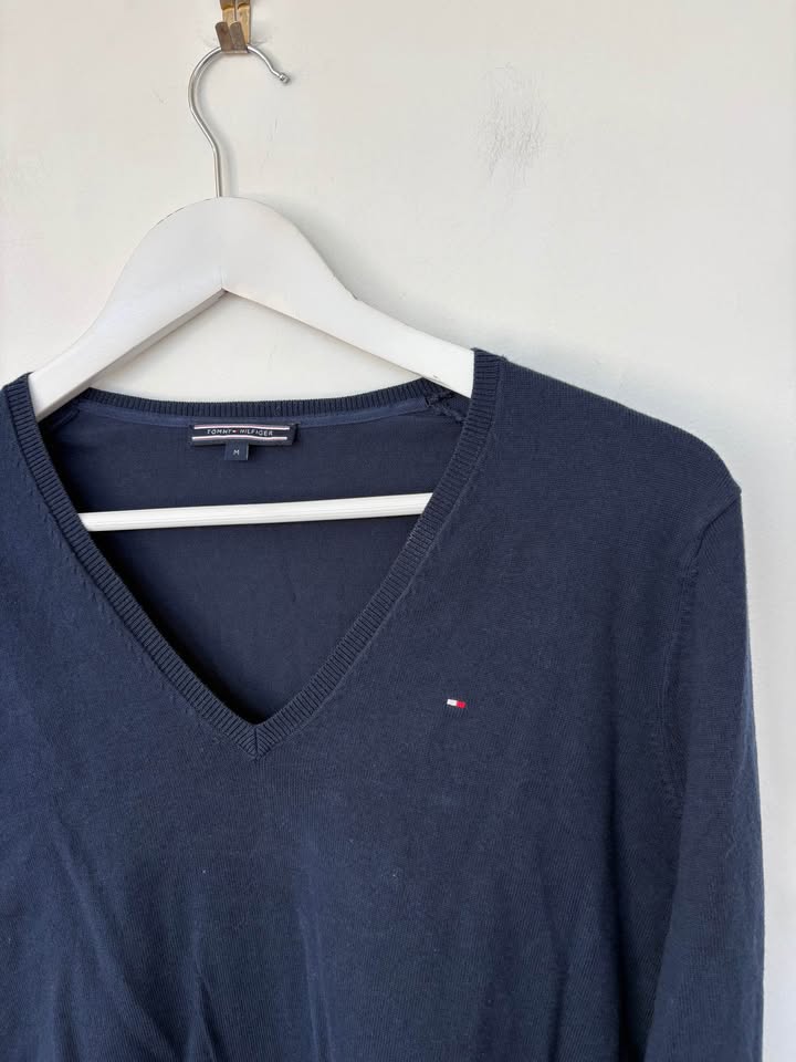 Tommy Hilfiger Jumper - size medium