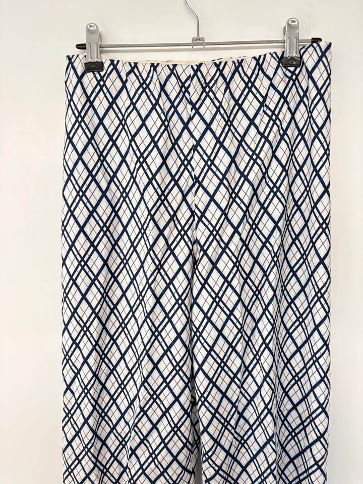 Witchery Pants - size 6