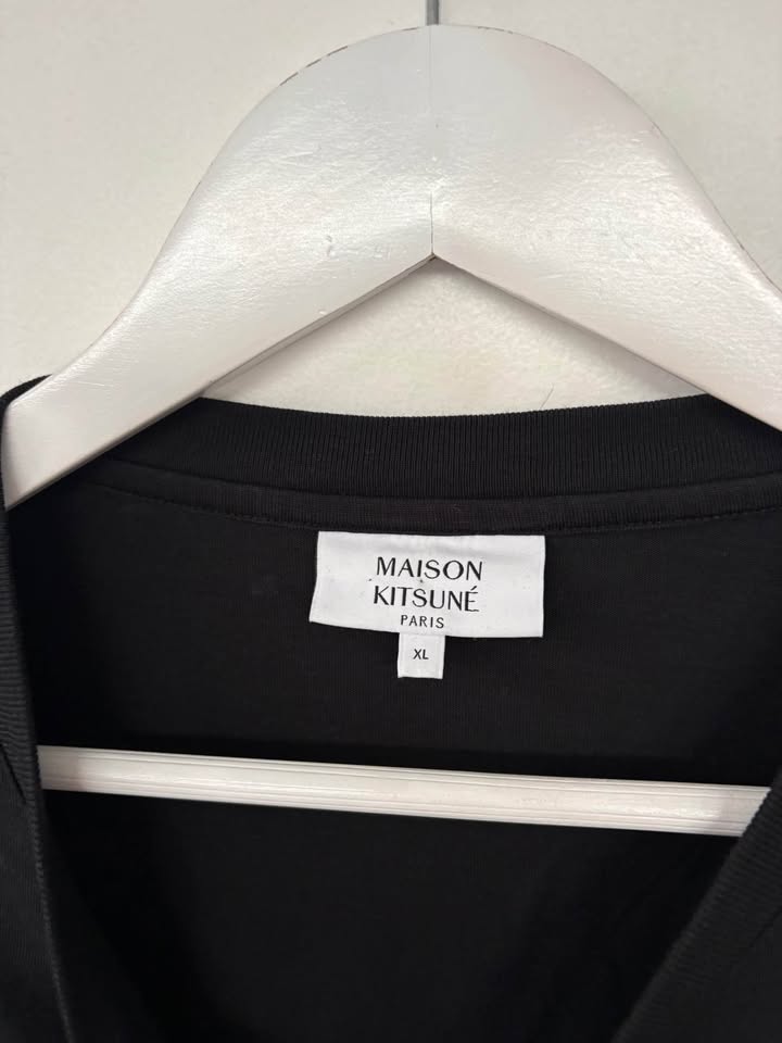 Maison Kitsune Tee - size XL