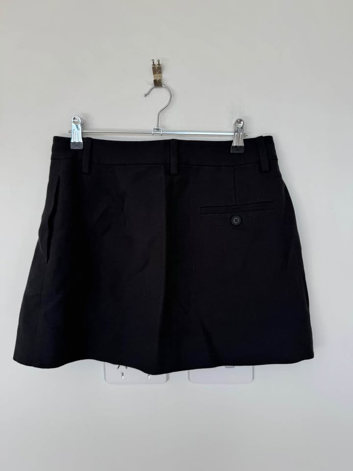 Witchery Skirt - size 8