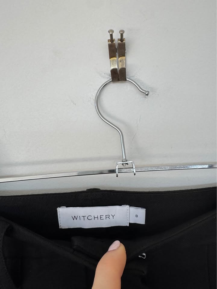 Witchery Skirt - size 8