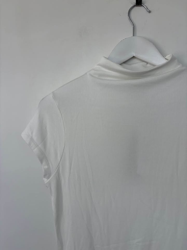 Forever New Top - size medium BNWT