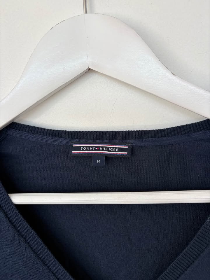 Tommy Hilfiger Jumper - size medium