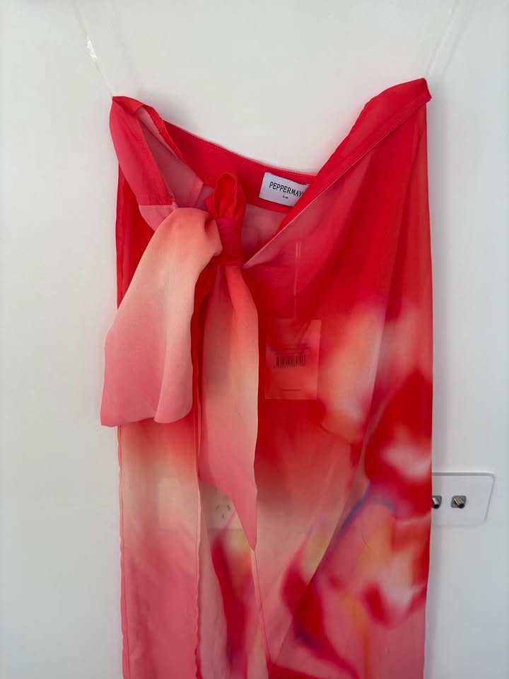 Pepper Mayo Sarong - size SM