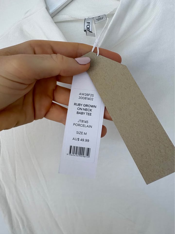 Forever New Top - size medium BNWT