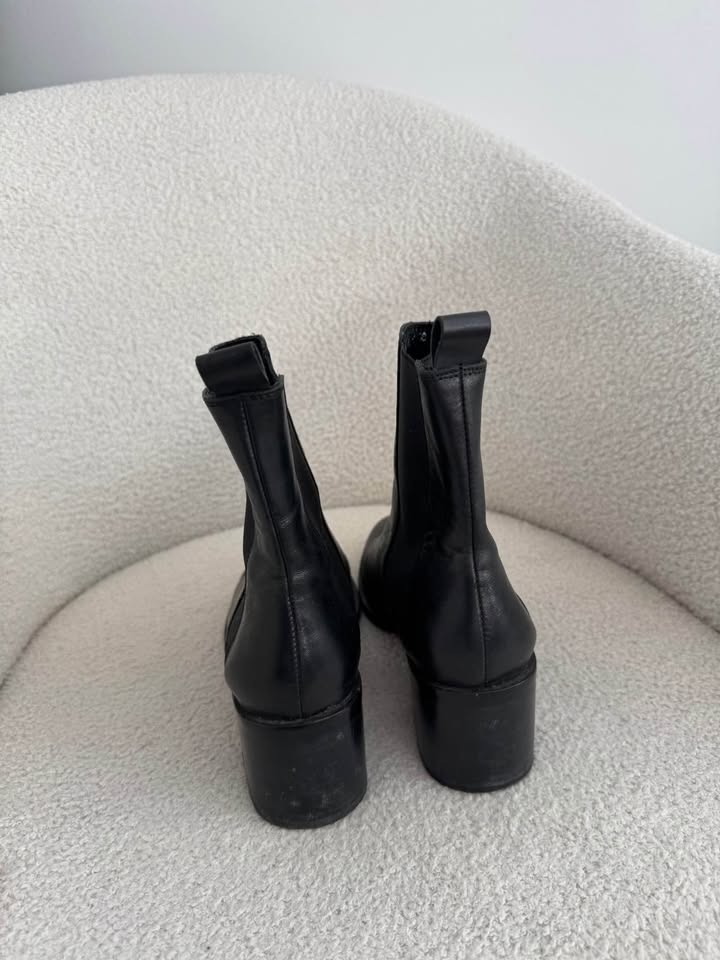 Alias Mae Boots - size 38