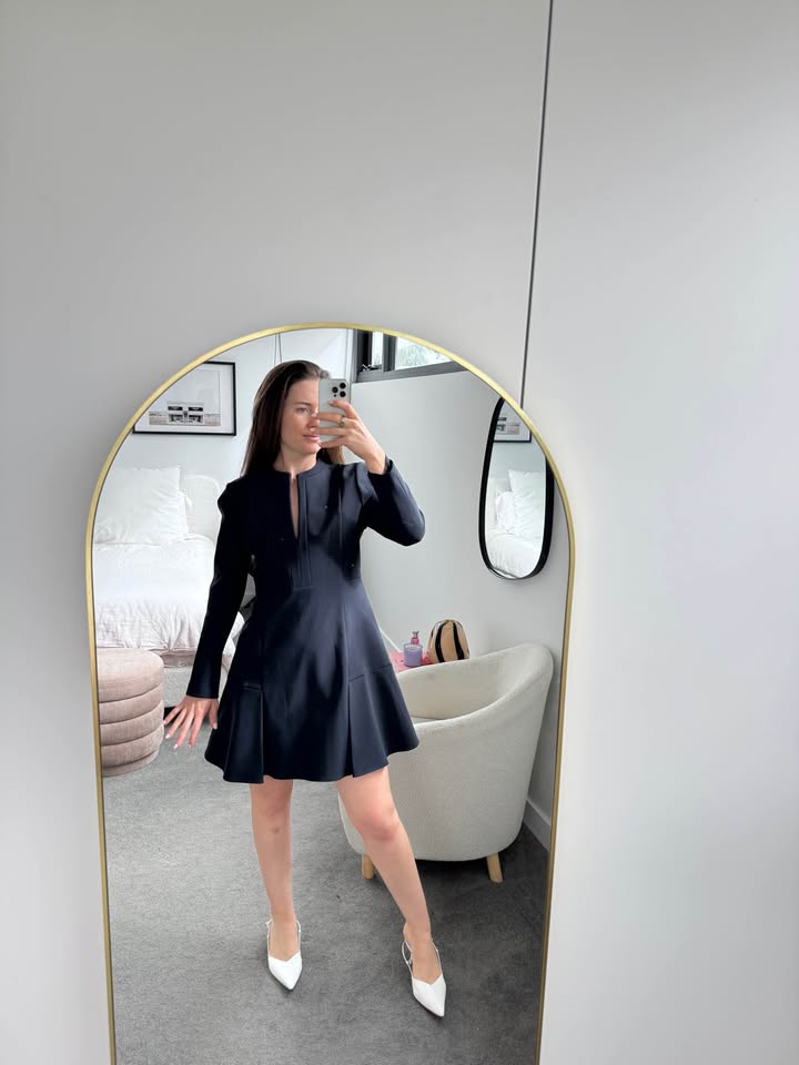 Scanlan Theodore Navy Mini - size 12