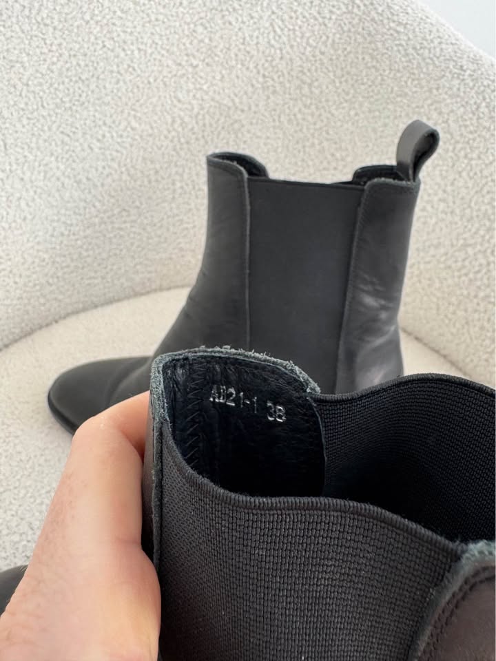 Alias Mae Boots - size 38