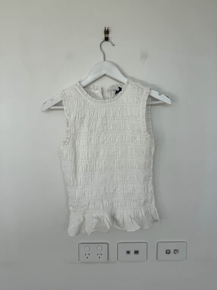 Steele Set - size small BNWT