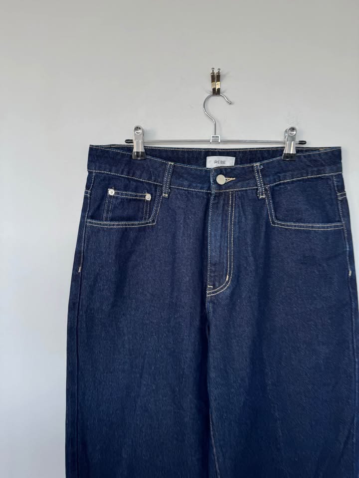 Rebe Jeans - size medium