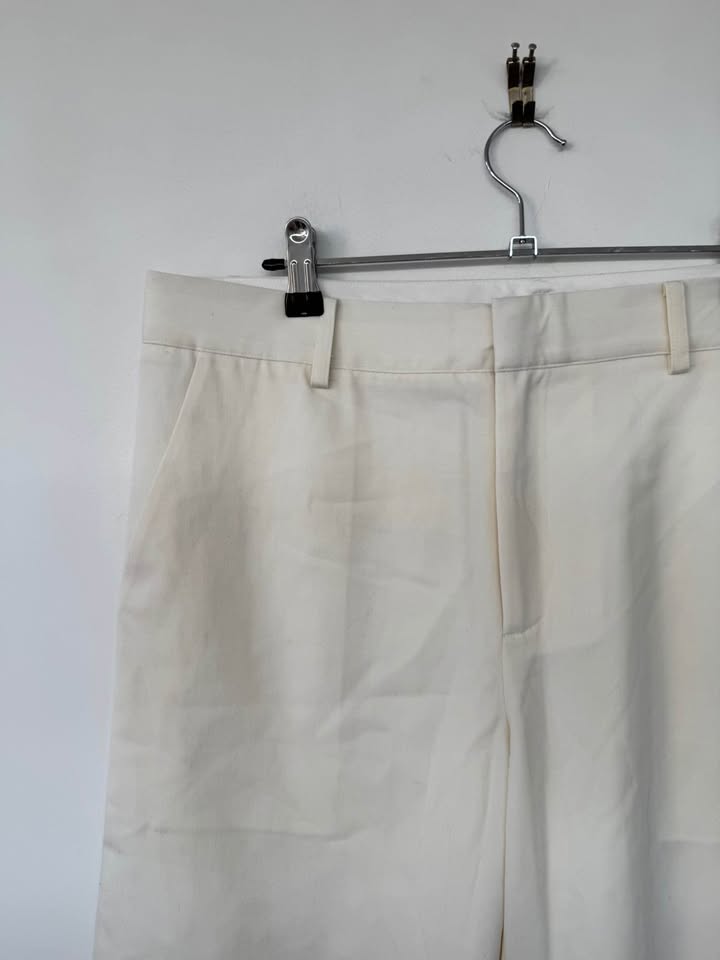 St Agni Shorts - size medium BNWT