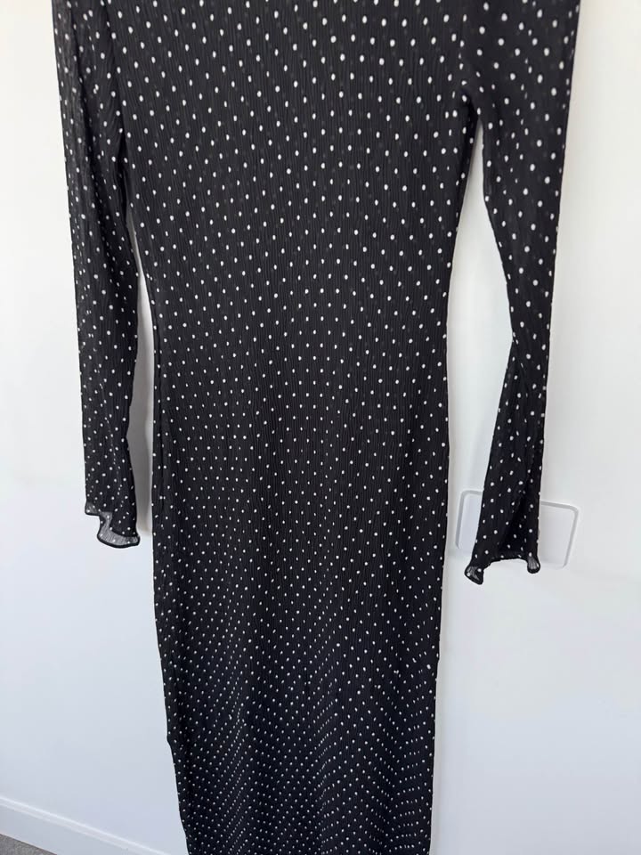 Lioness Maxi Dress - size XS BNWT