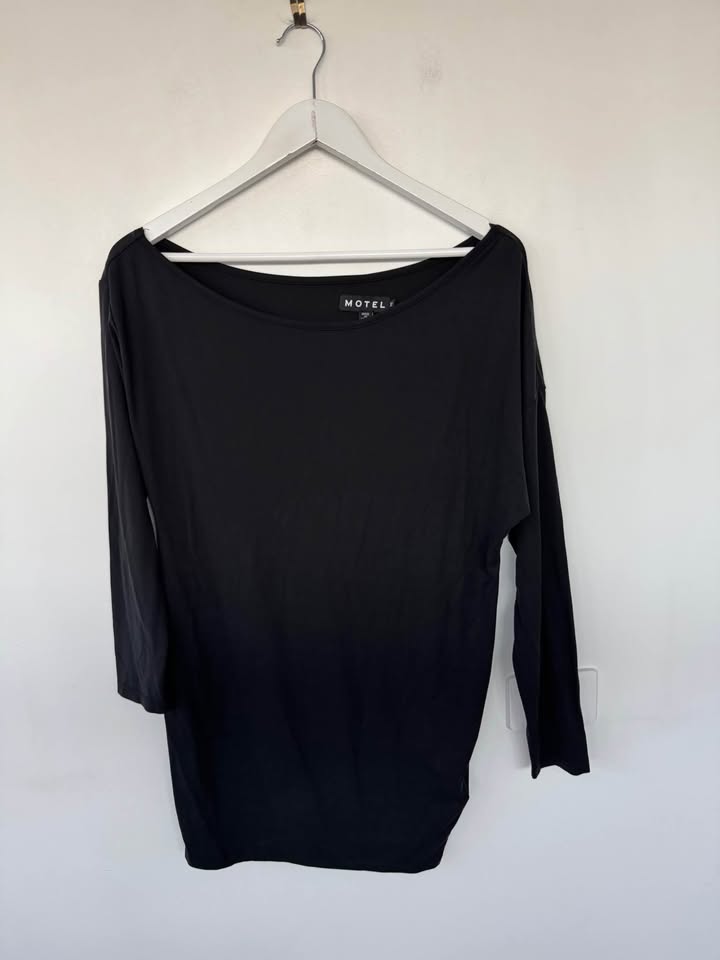Motel Dress - size xs