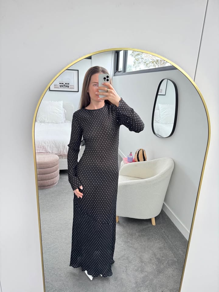 Lioness Maxi Dress - size XS BNWT