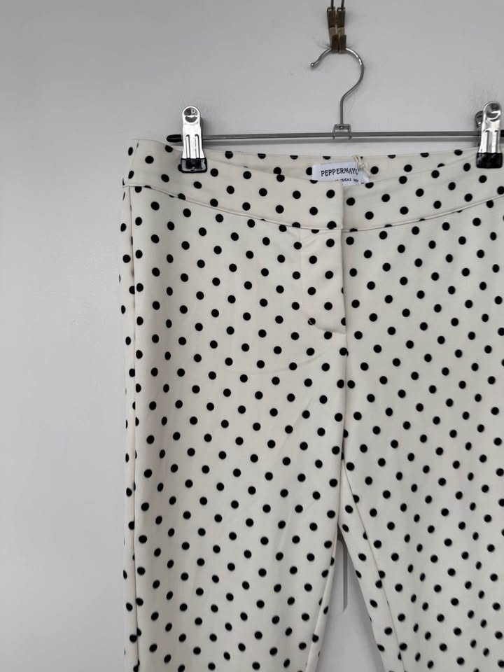 Pepper Mayo Capri Pants - size XS BNWT