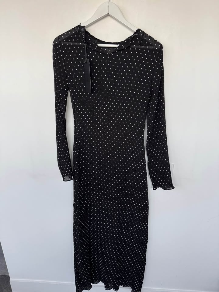 Lioness Maxi Dress - size XS BNWT