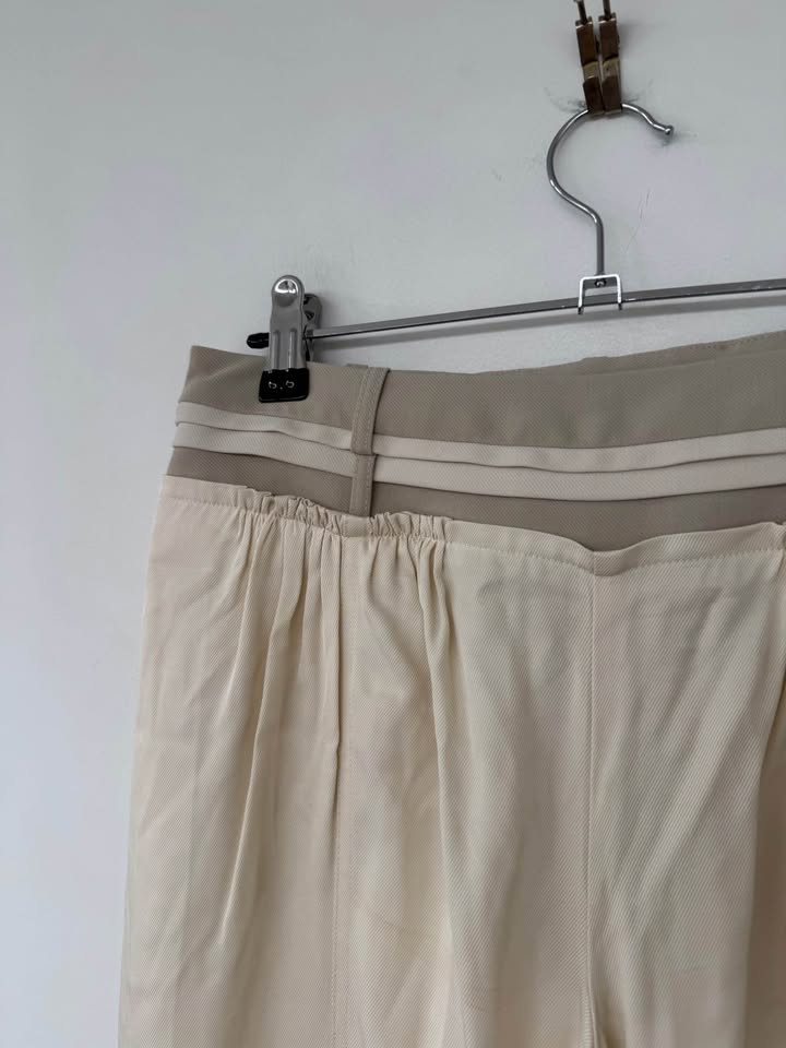 Benni Pants - size 6