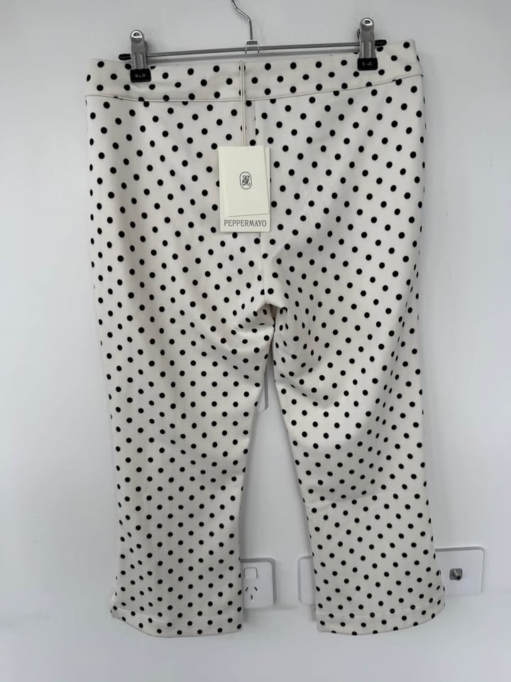 Pepper Mayo Capri Pants - size XS BNWT