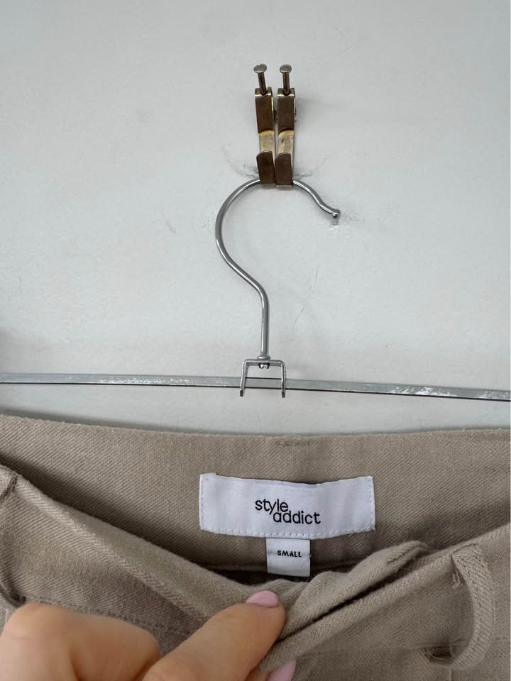Style Addict Pants - size small