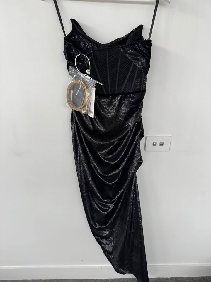 Leo Lin Dress - size 8 BNWT