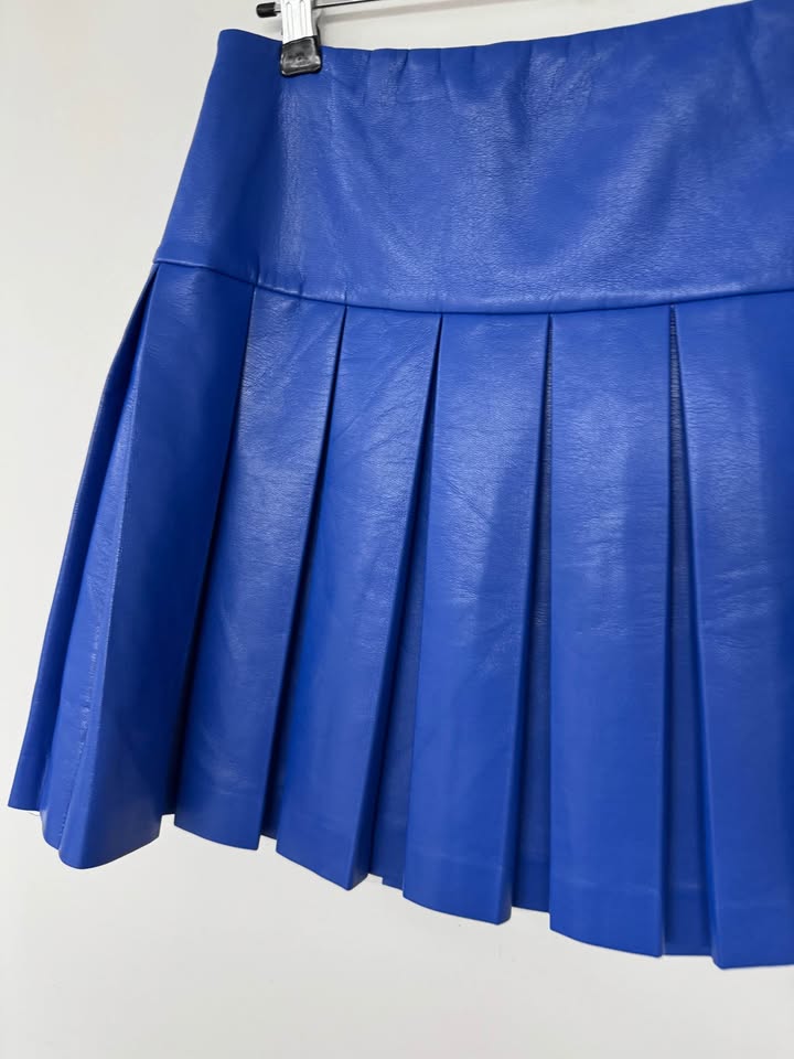 Alice + Olivia Skirt - size 4 (8)