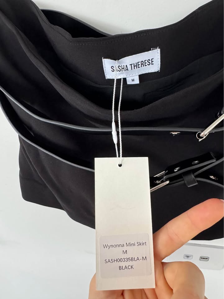 Sasha Therese Set - size S/M BNWT