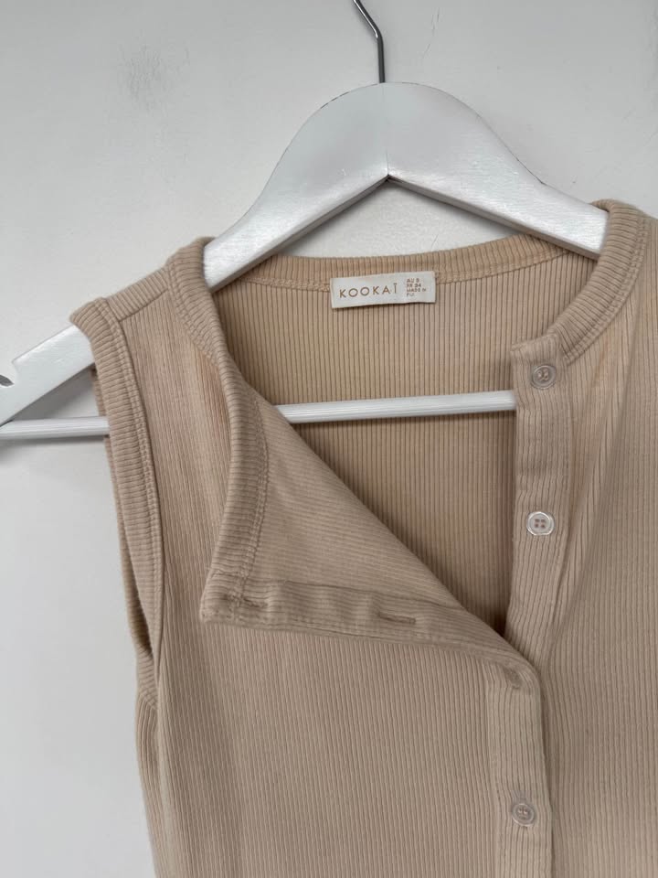 Kookai Top - size 6
