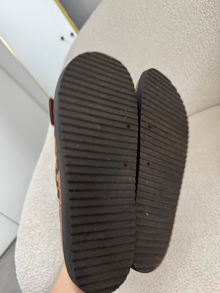 MRP Sandals - size 42