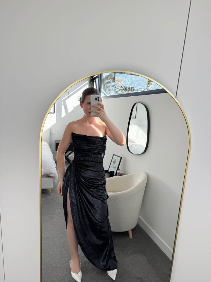 Leo Lin Dress - size 8 BNWT