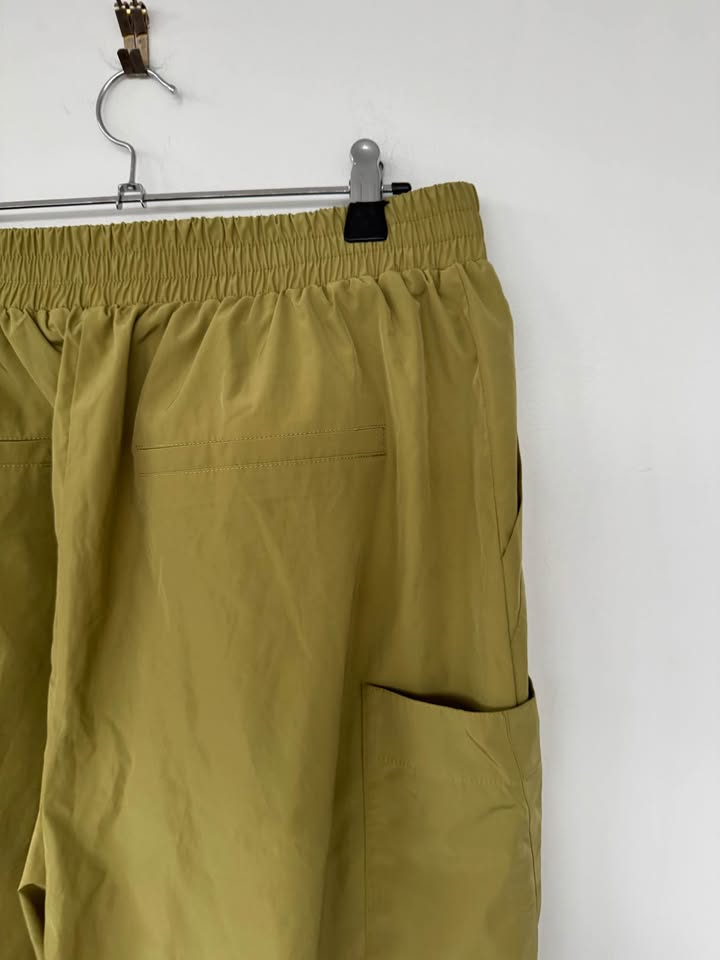 Mossman Cargo Pants - size 14