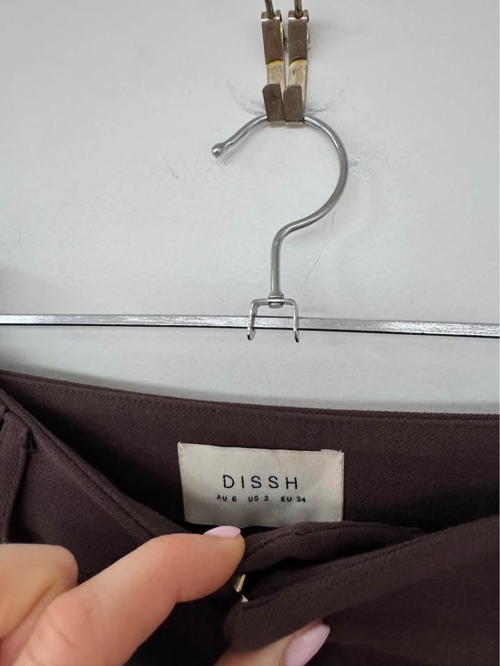 Dissh Suit - size 6