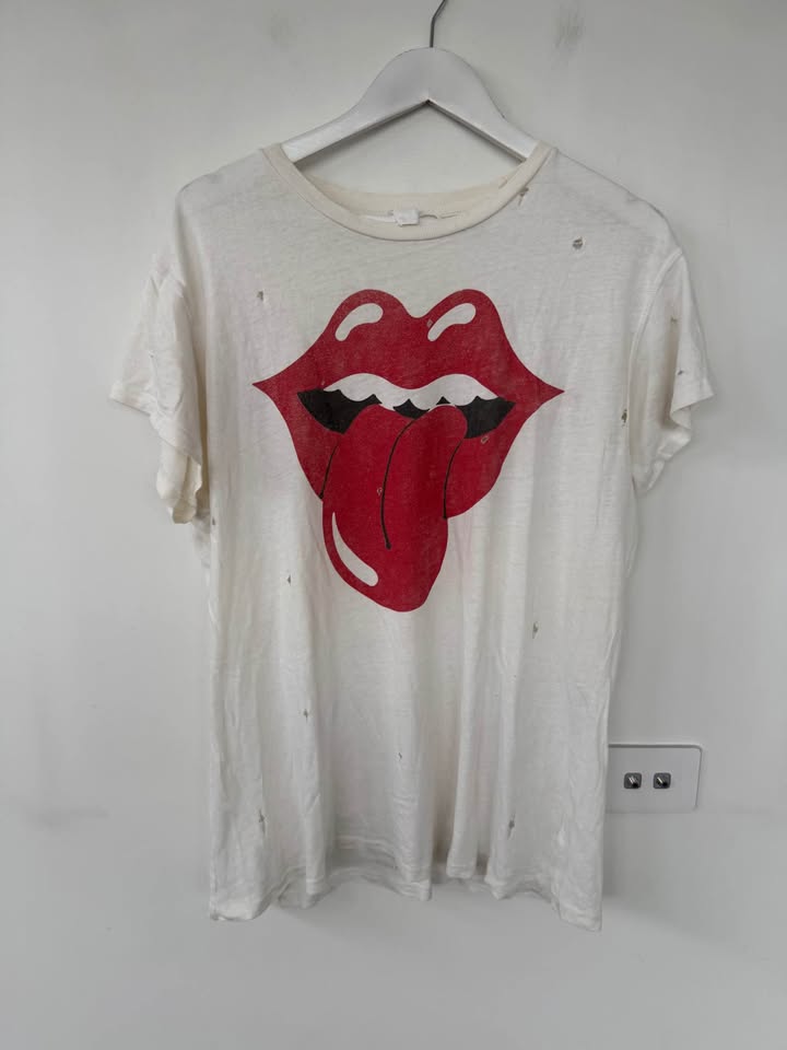 Made Worn Tee - size large