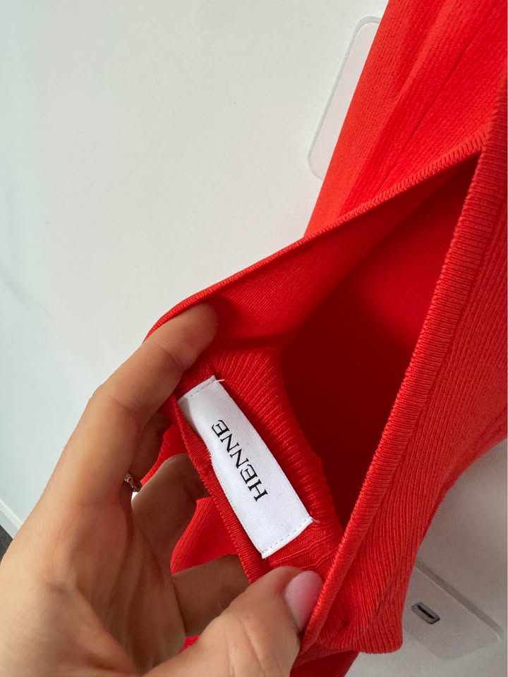 Henne Dress - size 6